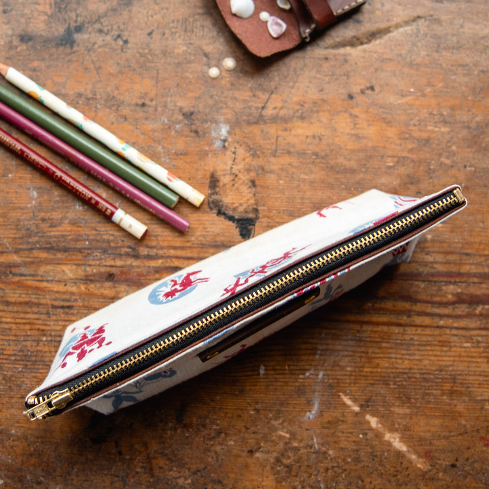 Drafter Pouch with Mid-Century Feedsack: Eveline