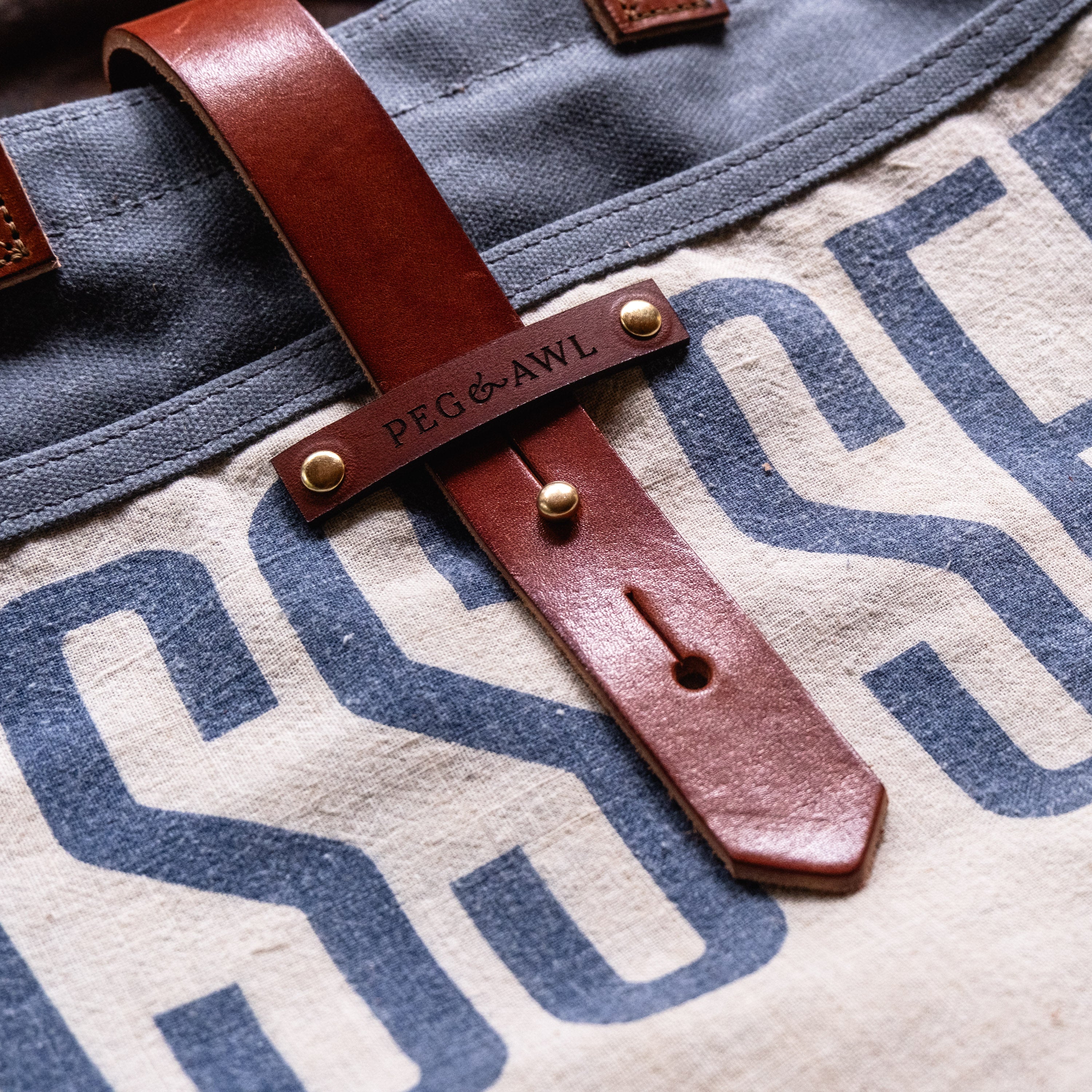 Standard Tote with Vintage Hardware Store Apron: Grass Seeds
