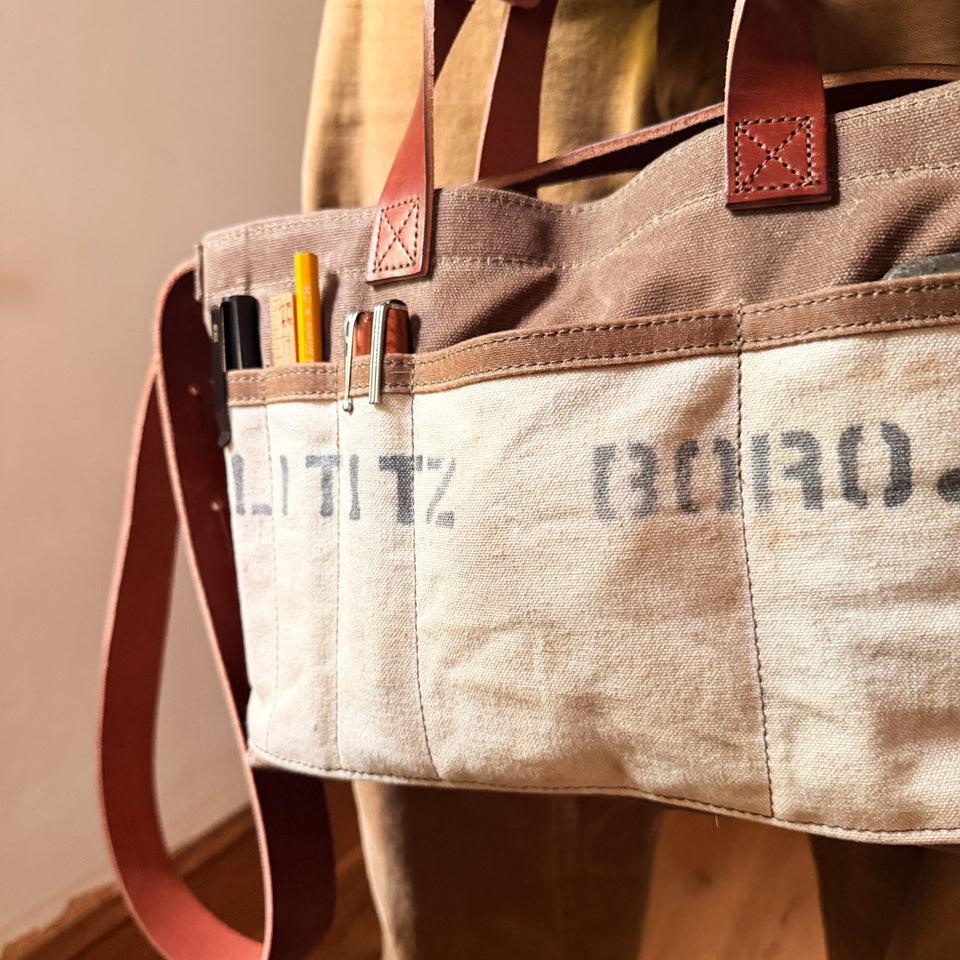 Tove Artist Tote with Newspaper Bag (Lititz)