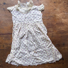 Essentials Pouch with 40s-50s Girls Dress: Arjun