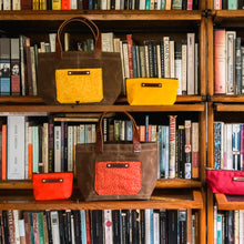 Pipit Tote with Mid-Century Feedsack: Sheila