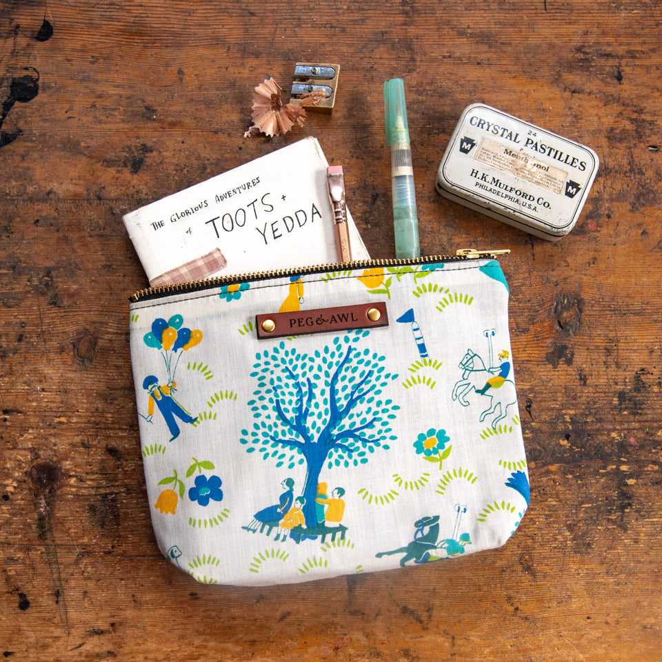 Keeper Pouch with Mid-Century Cotton Fabric: Eddie