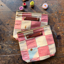 Pouch with Late 1800s Quilt Block: Yago