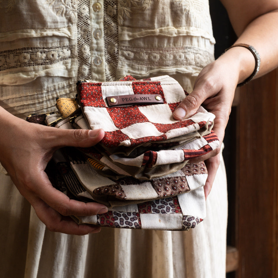Pouch with Late 1800s Quilt Block: Yago