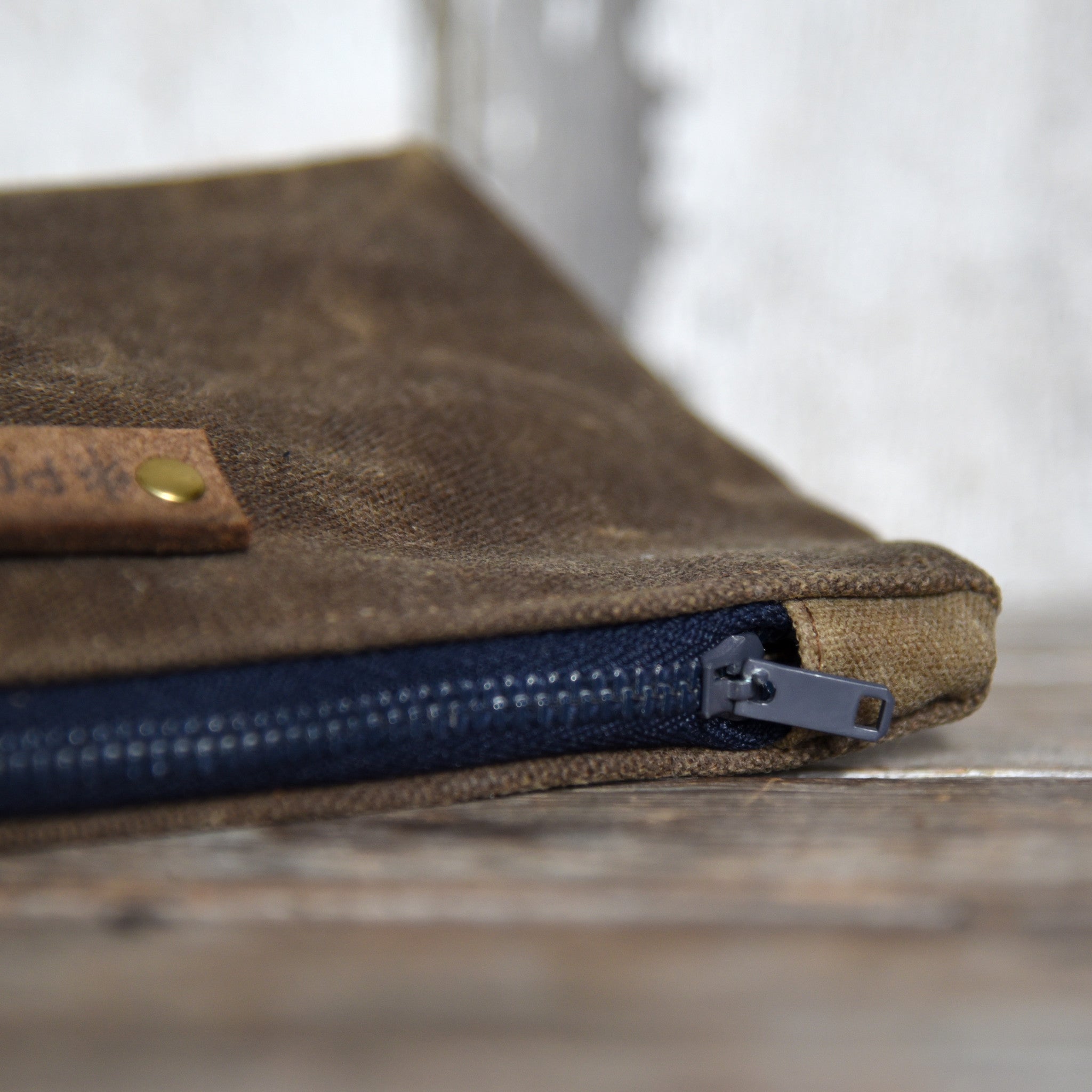 The Bloom Essentials Pouch – Small Batch