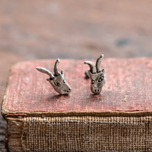 Foundlings Earrings: Ivy (Goat)