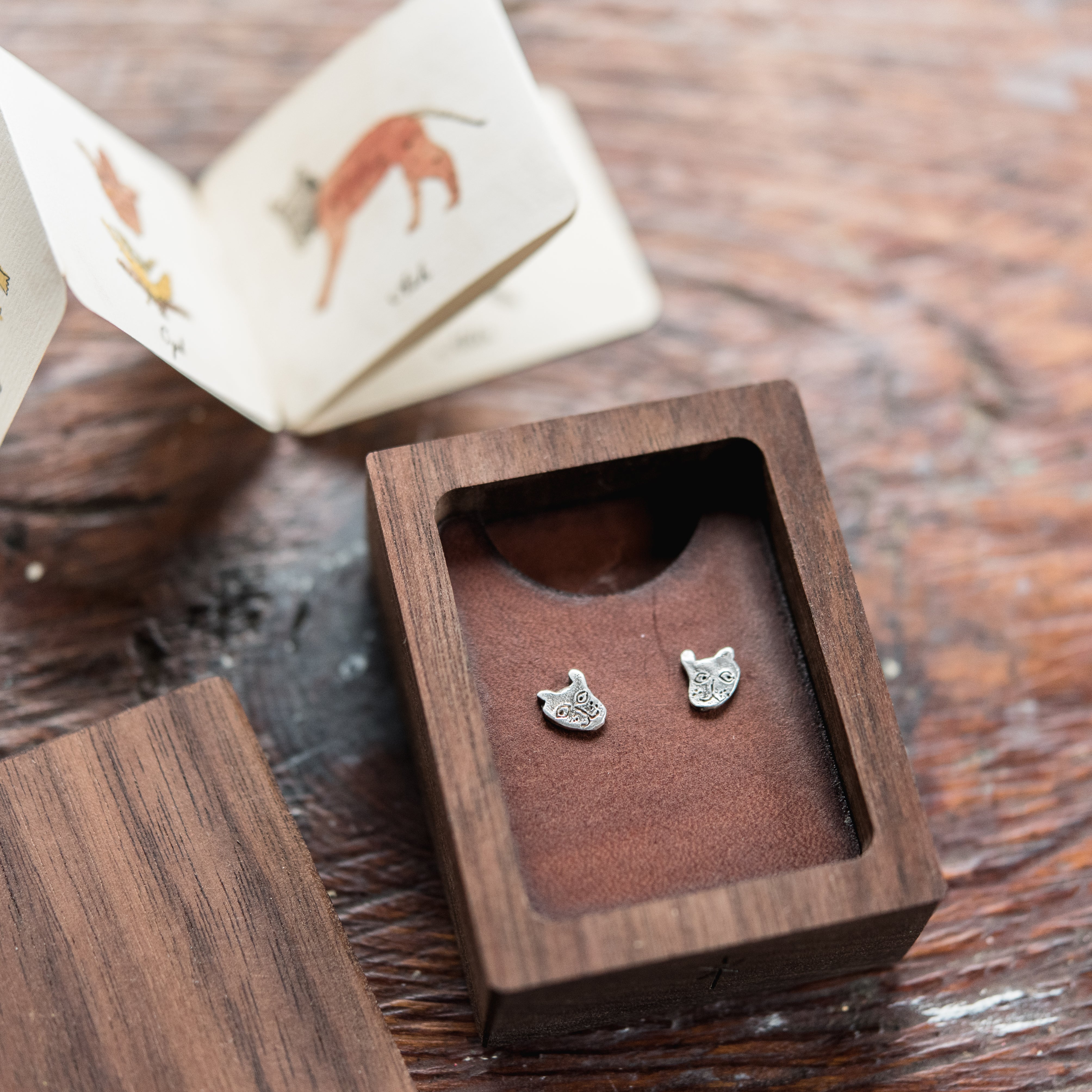 Foundlings Earrings: Opal (Flower)