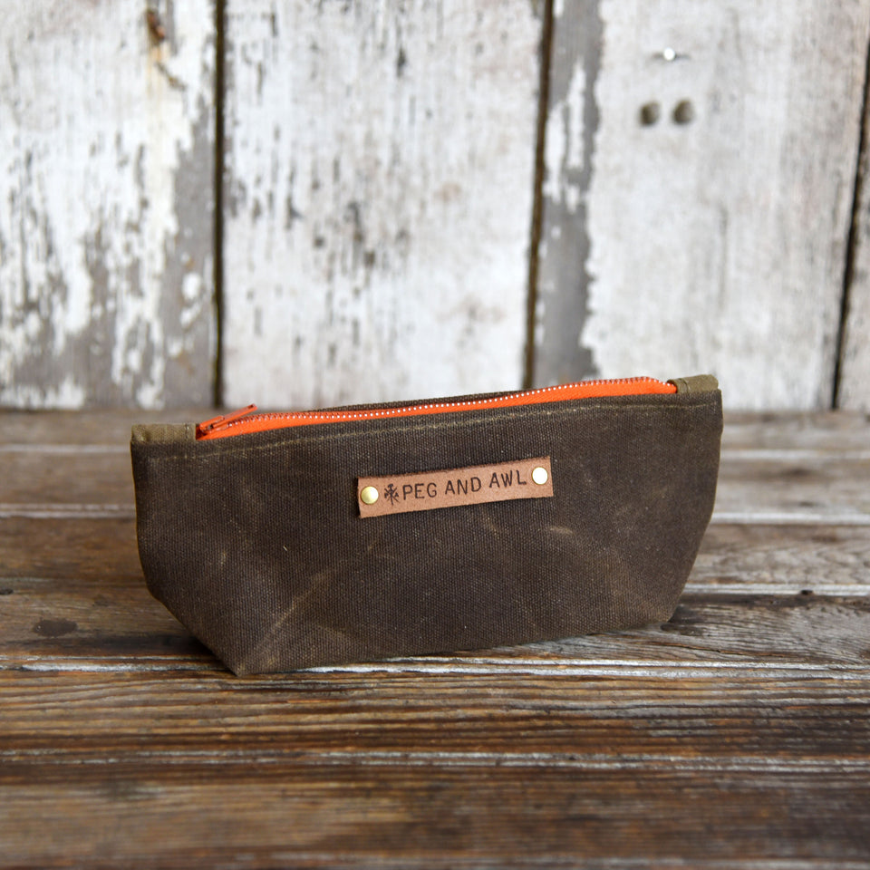 The Bloom Essentials Pouch – Small Batch